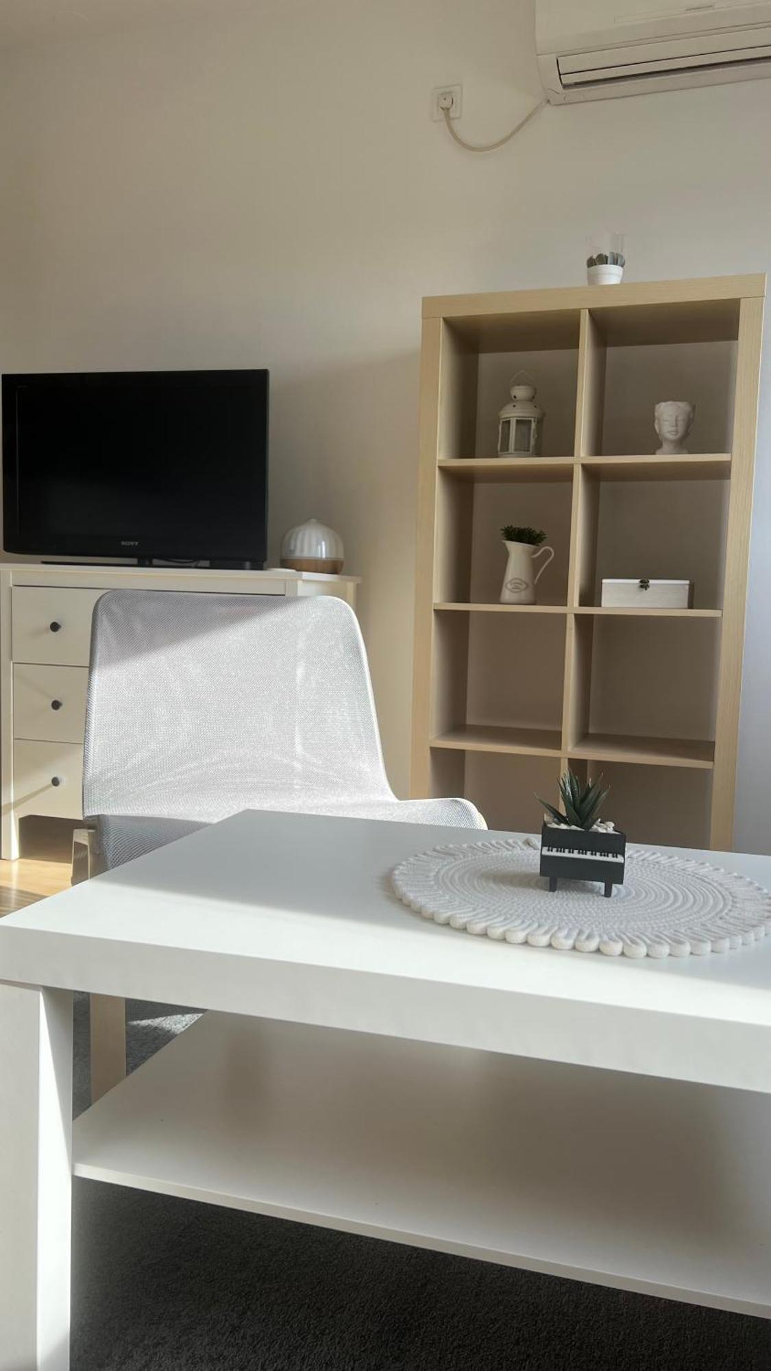 Rocco Apartment-Free Parking&Wifi Загреб Экстерьер фото